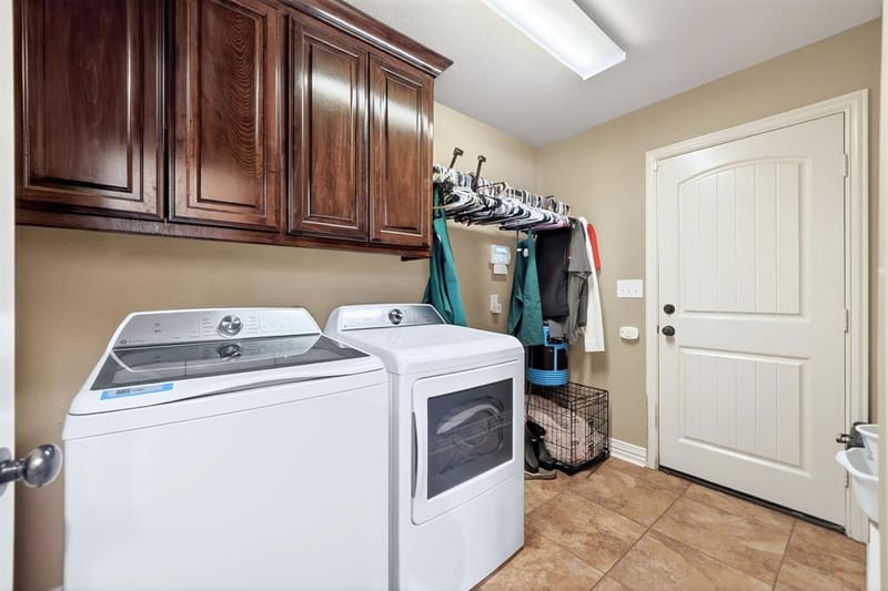 220 Ebony Place, Van TX 75790 - Photo 17