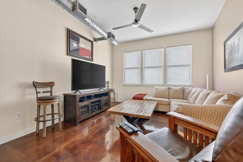 201 W Lancaster Avenue # 406, Fort Worth TX 76102 - Photo 2