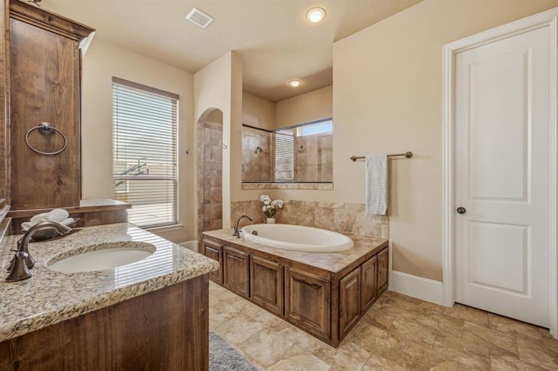 188 Bearclaw Circle, Aledo TX 76008 - Photo 21