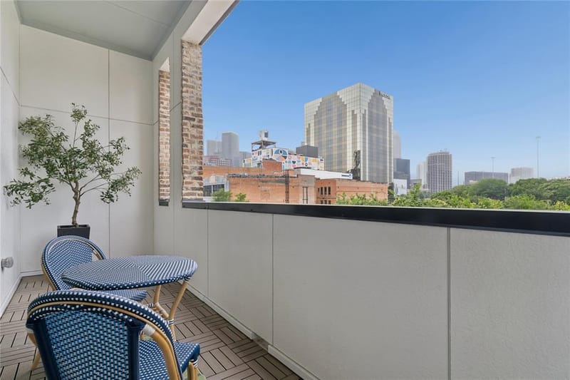 2401 Canton Street # 1003, Dallas TX 75201 - Photo 12