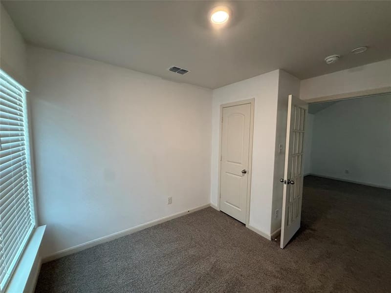 13608 Roosevelt Arch Drive, Ponder TX 76259 - Photo 15