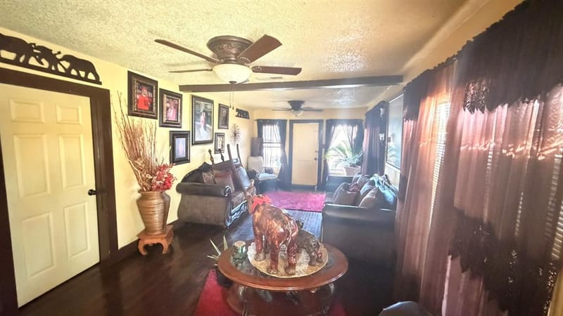 4939 Alton Avenue, Dallas TX 75214 - Photo 6