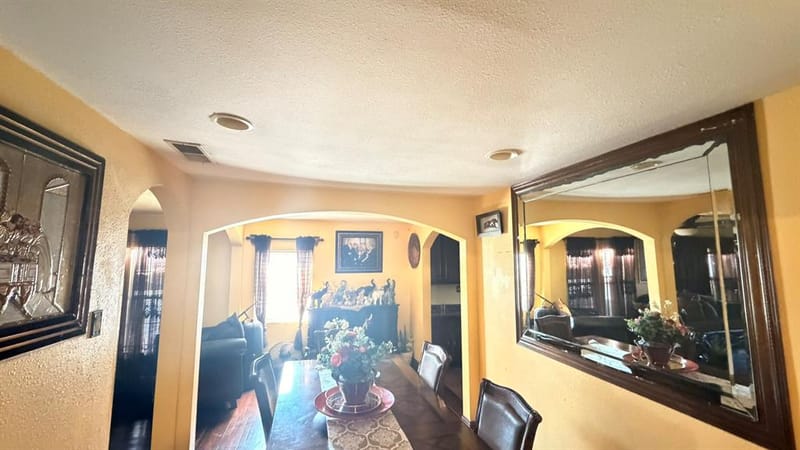 4939 Alton Avenue, Dallas TX 75214 - Photo 8