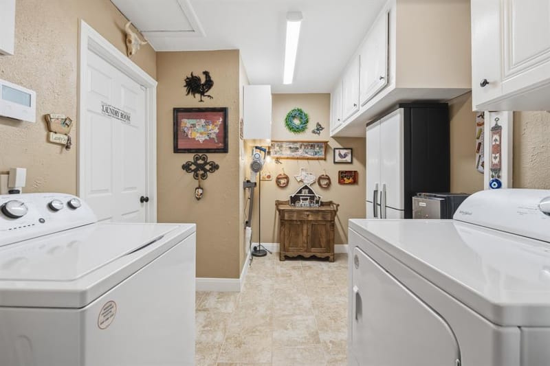 9509 Stony Point Drive, Woodway TX 76712 - Photo 13