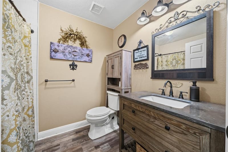 9509 Stony Point Drive, Woodway TX 76712 - Photo 17