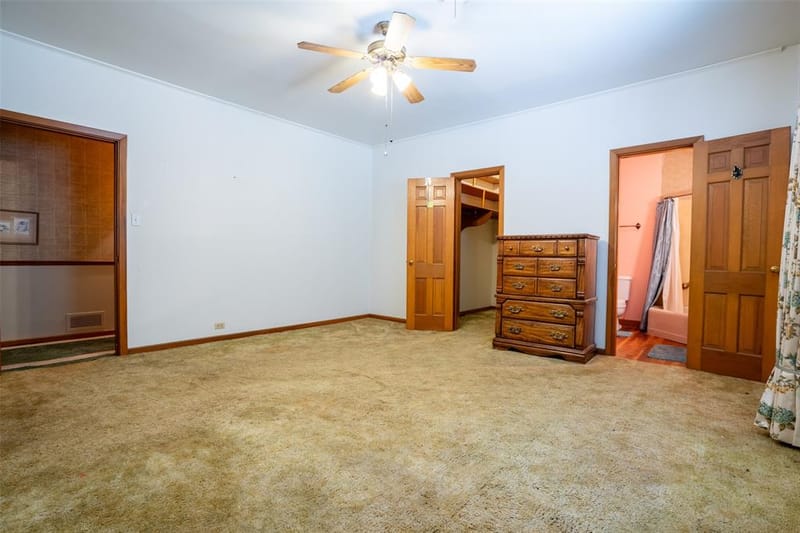 908 W Barnes Avenue, Comanche TX 76442 - Photo 26