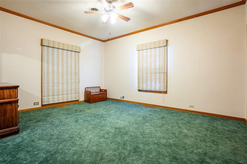 908 W Barnes Avenue, Comanche TX 76442 - Photo 24