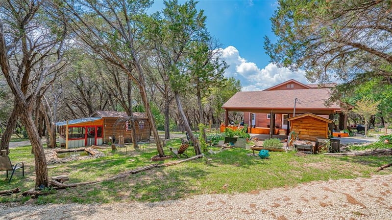 1129 County Road 306 #B, Glen Rose TX 76077 - Photo 12