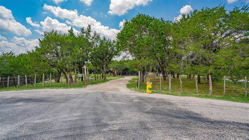 1129 County Road 306 #B, Glen Rose TX 76077 - Photo 24