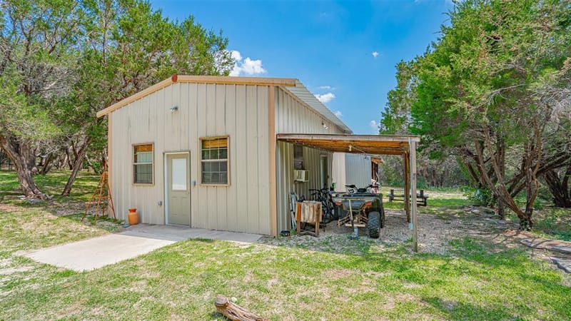 1129 County Road 306 #B, Glen Rose TX 76077 - Photo 14
