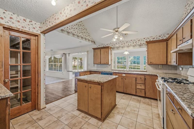 1001 Highway 587, De Leon TX 76444 - Photo 15