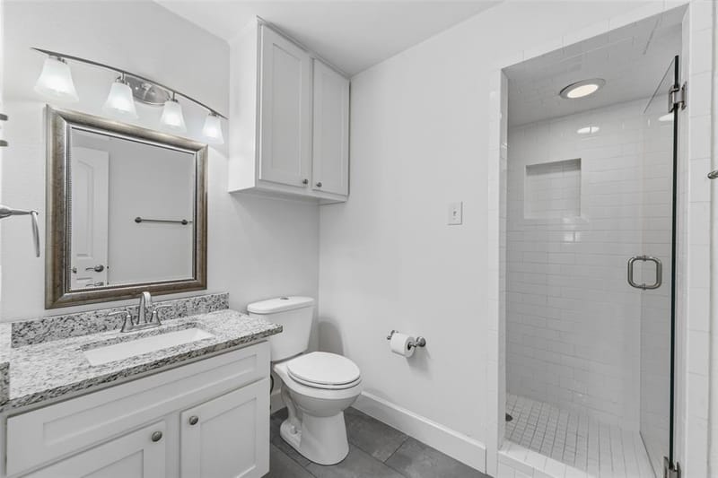 1404 Creekford Drive, Arlington TX 76012 - Photo 13
