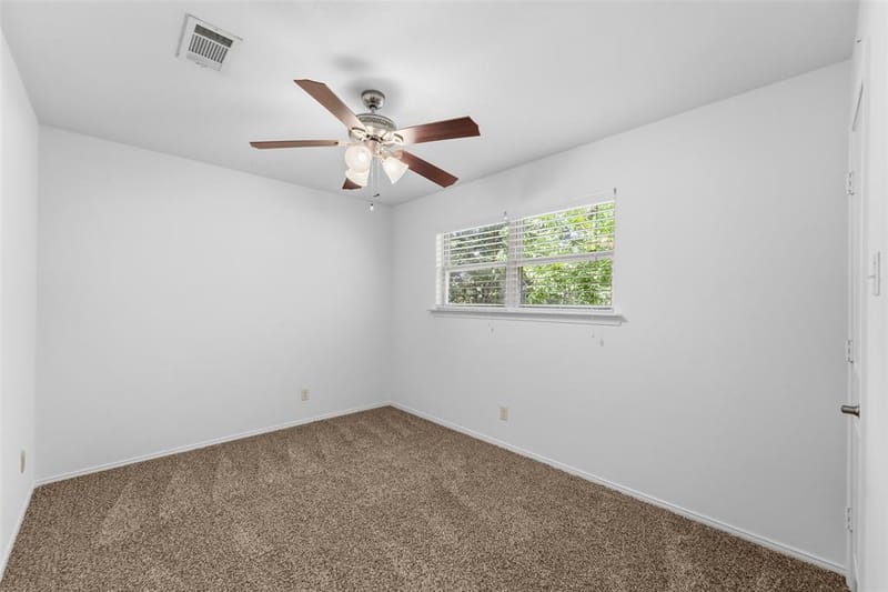 1404 Creekford Drive, Arlington TX 76012 - Photo 24