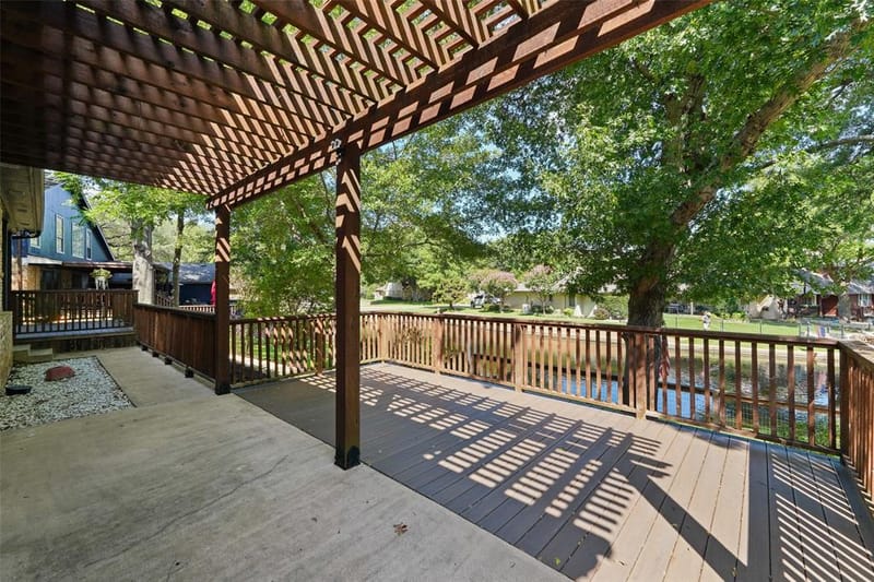 1404 Creekford Drive, Arlington TX 76012 - Photo 31