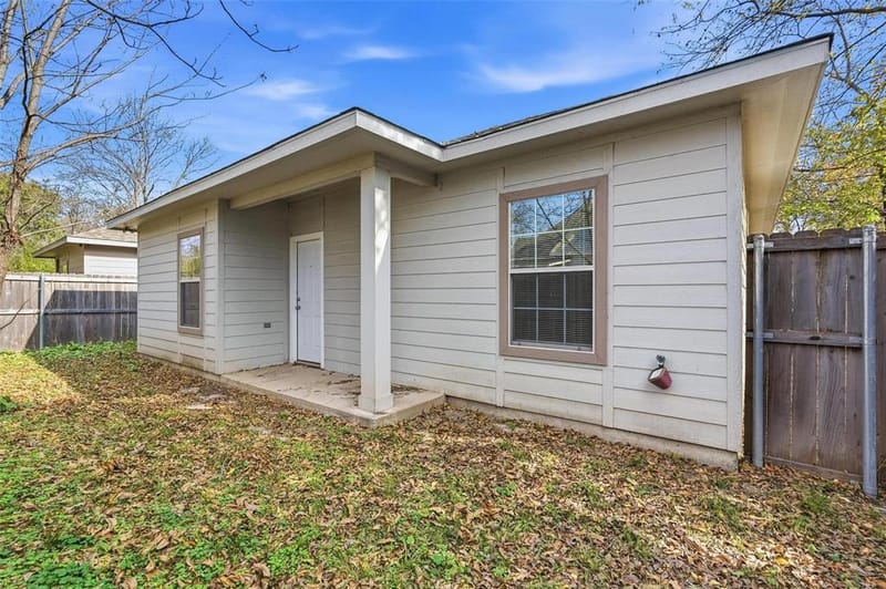 4104 Gordon Street, Greenville TX 75401 - Photo 17