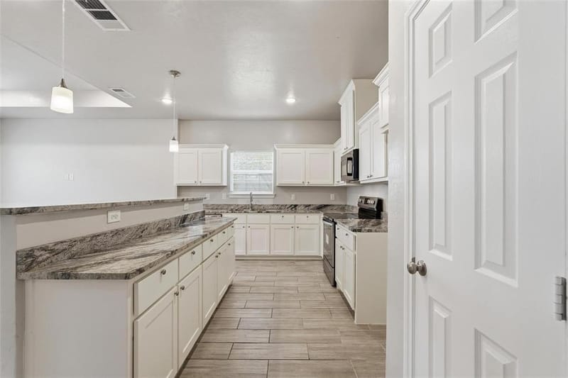 4104 Gordon Street, Greenville TX 75401 - Photo 7