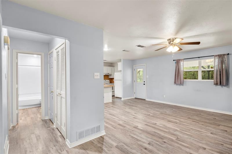 521 Hilltop Drive, Tool TX 75143 - Photo 11