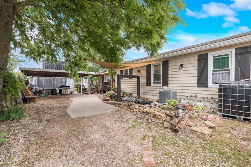405 Pecan Street, Forreston TX 76041 - Photo 16