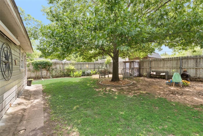 405 Pecan Street, Forreston TX 76041 - Photo 15
