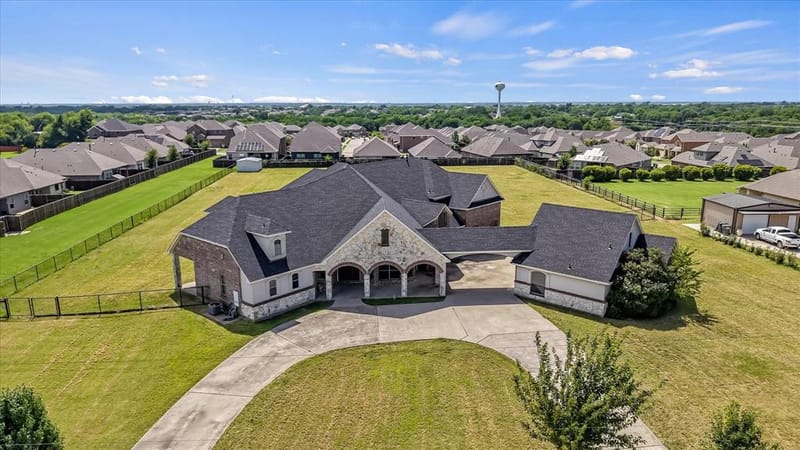 9770 County Road 483, Lavon TX 75166 - Photo 2