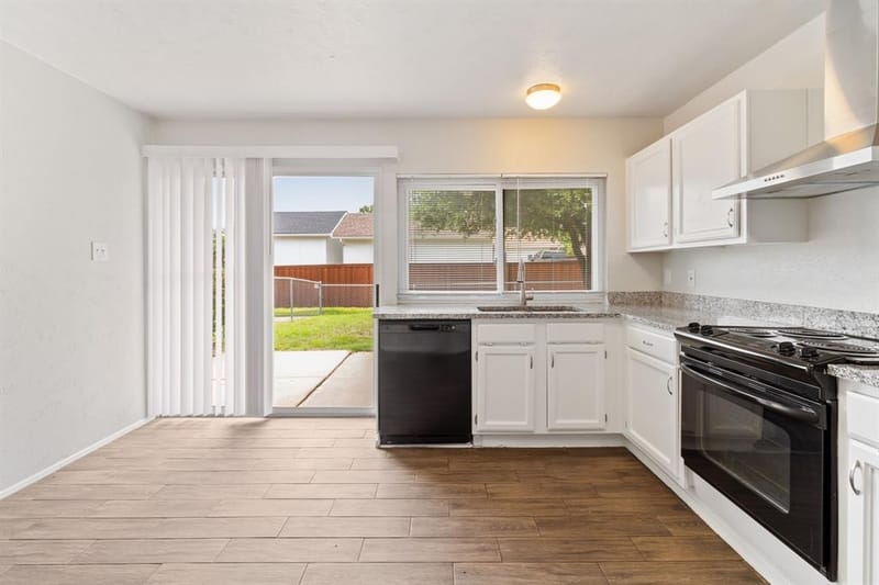 3709 Red Oak Drive, Garland TX 75043 - Photo 18