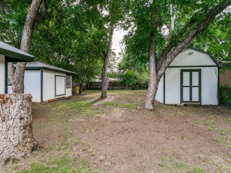 429 Harmon Road, Hurst TX 76053 - Photo 16