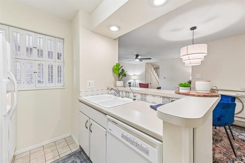 6017 Milton Street # 137, Dallas TX 75206 - Photo 9