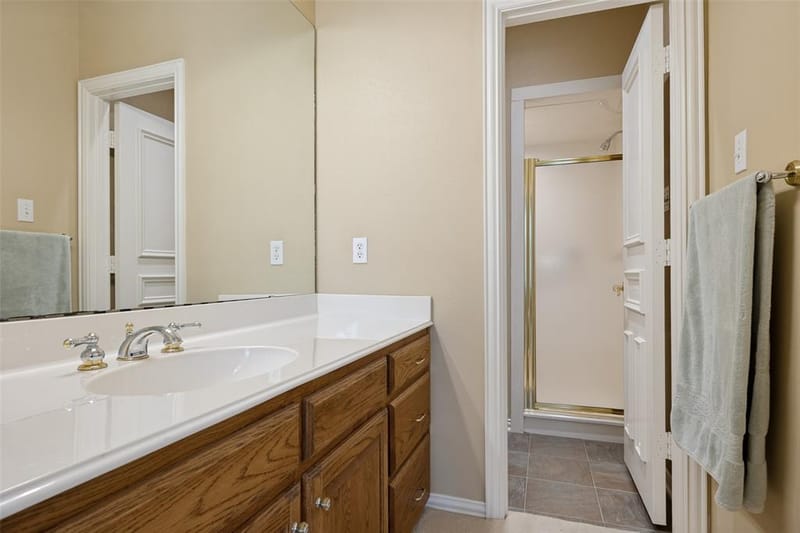 6404 Creekside Drive, Greenville TX 75402 - Photo 22