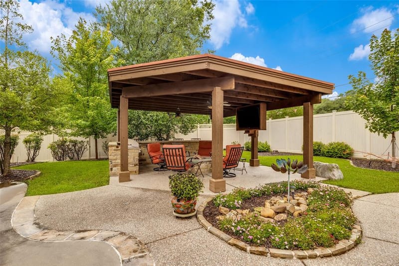 6404 Creekside Drive, Greenville TX 75402 - Photo 32