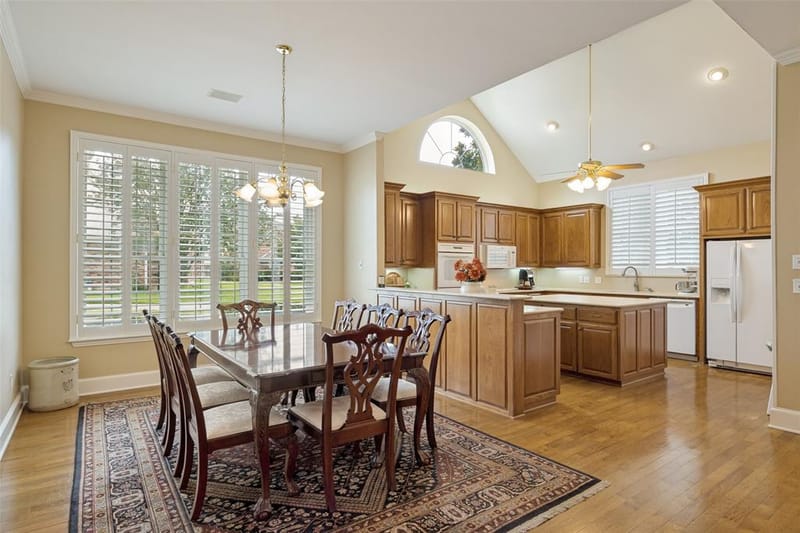 6404 Creekside Drive, Greenville TX 75402 - Photo 8