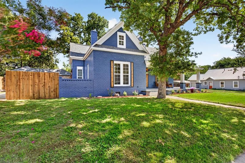 702 W Spring Street, Weatherford TX 76086 - Photo 4