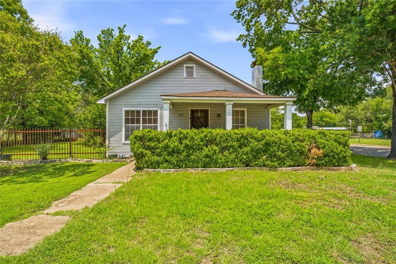 200 Austin Road, Glen Rose TX 76043 - Photo 3