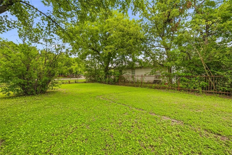 200 Austin Road, Glen Rose TX 76043 - Photo 19