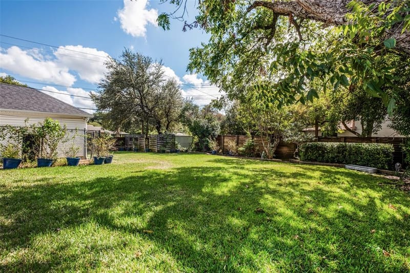 1734 Kiltartan Drive, Dallas TX 75228 - Photo 24