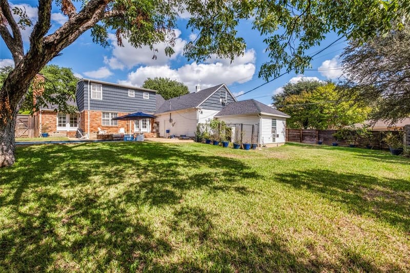 1734 Kiltartan Drive, Dallas TX 75228 - Photo 25