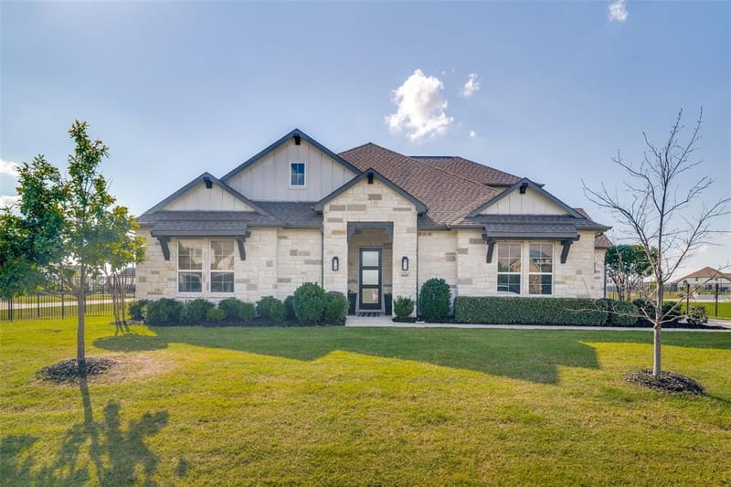 1025 Sugar Bars Drive, Lucas TX 75002 - Photo 2