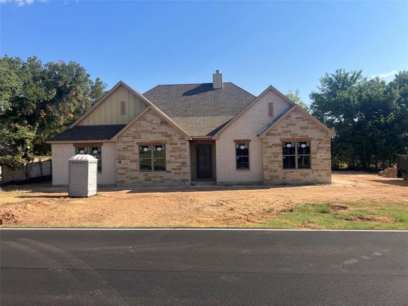 7818 Ravenswood Road, Granbury TX 76049 - Photo 7