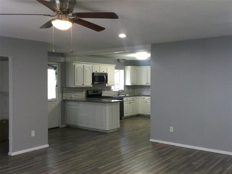 4509 Burke Road, Fort Worth TX 76119 - Photo 12