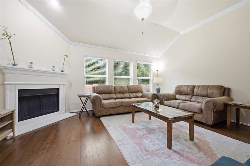 11800 Hamptonbrook Drive, McKinney TX 75071 - Photo 10
