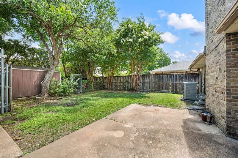 8709 Forest Green Drive, Dallas TX 75243 - Photo 26