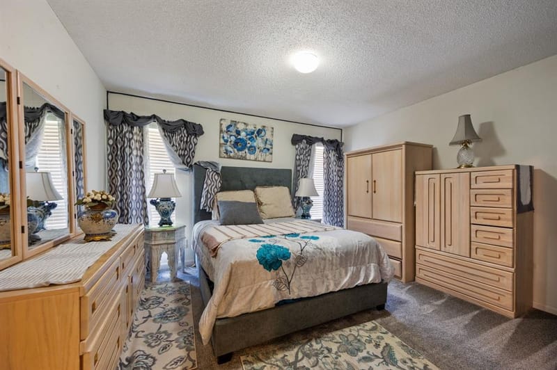 8709 Forest Green Drive, Dallas TX 75243 - Photo 25