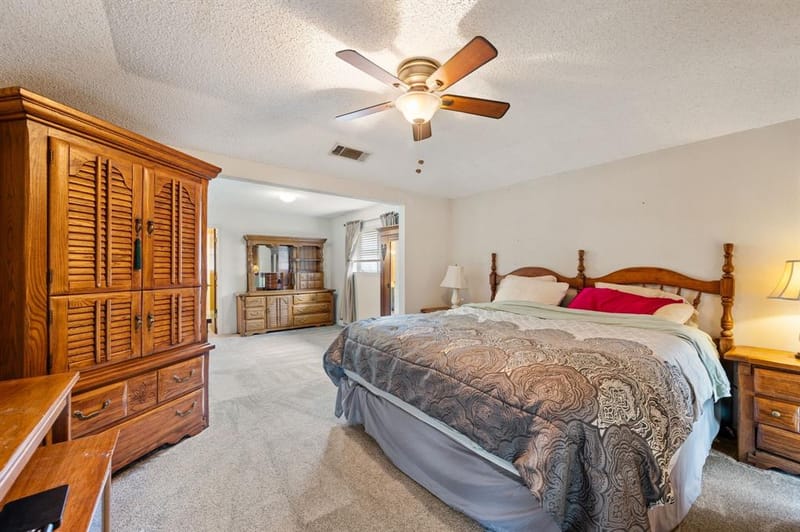 8709 Forest Green Drive, Dallas TX 75243 - Photo 21