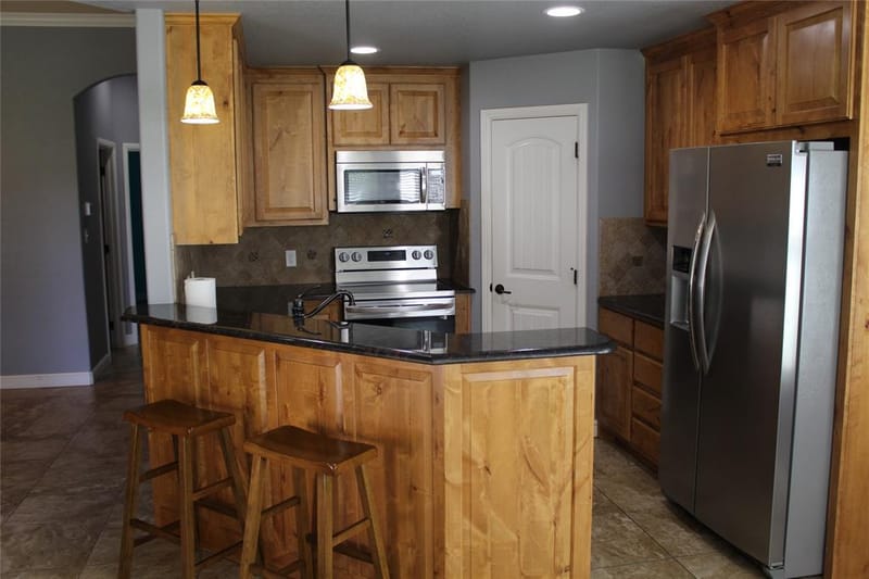 9204 Parkview Circle, Tolar TX 76476 - Photo 12