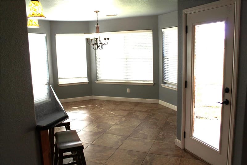 9204 Parkview Circle, Tolar TX 76476 - Photo 3