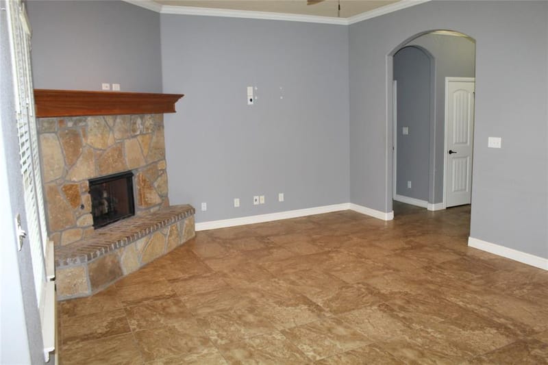 9204 Parkview Circle, Tolar TX 76476 - Photo 5