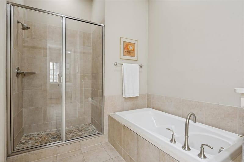 7333 Valley View Lane # 304, Dallas TX 75240 - Photo 20