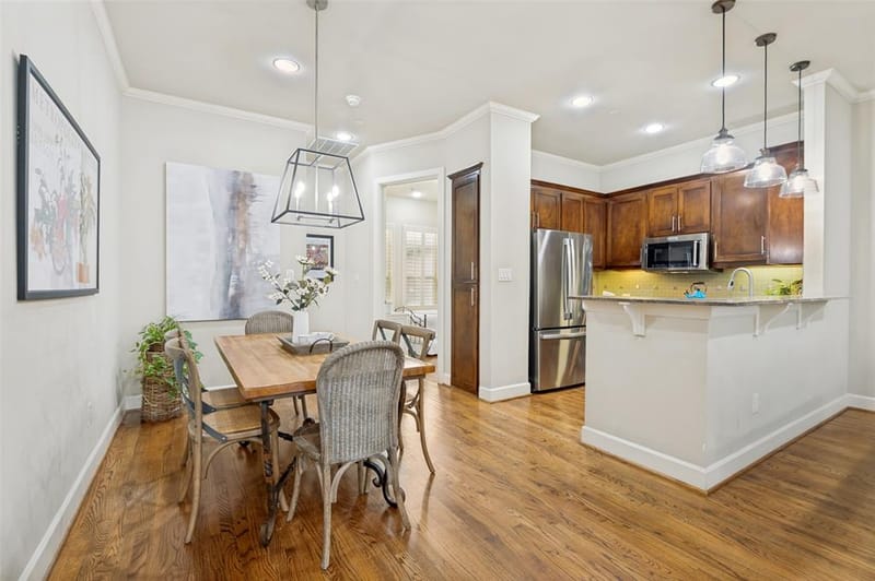 7333 Valley View Lane # 304, Dallas TX 75240 - Photo 10