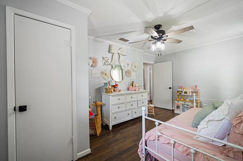 151 W College Street, Canton TX 75103 - Photo 16