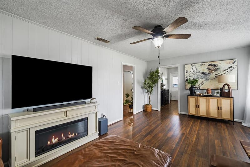 151 W College Street, Canton TX 75103 - Photo 4
