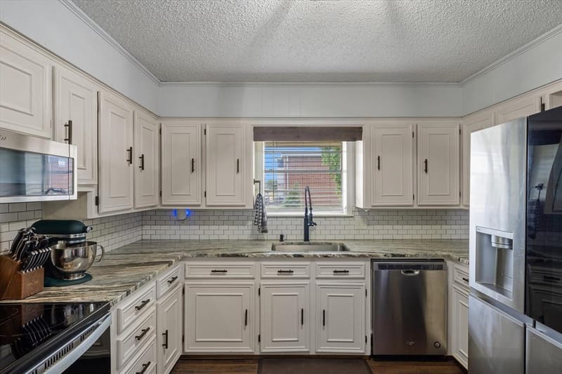 151 W College Street, Canton TX 75103 - Photo 8
